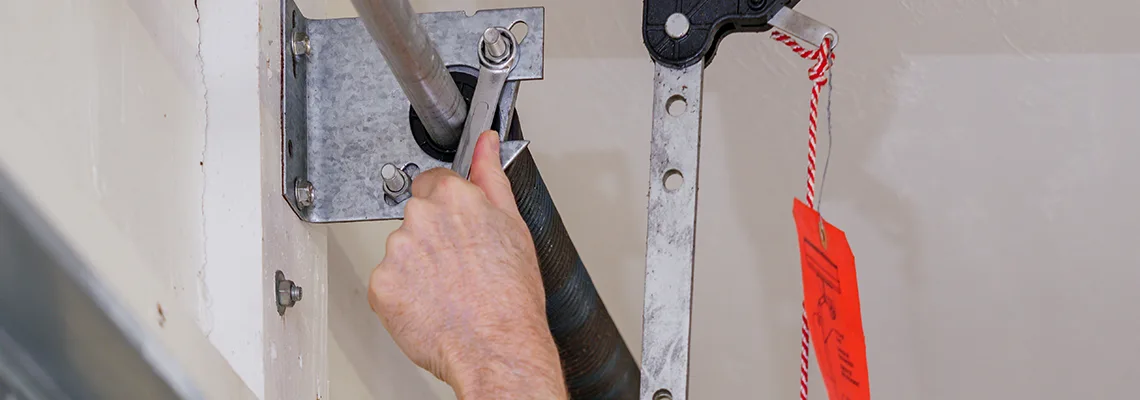Fix Residential Garage Door in Kanata, Ontario