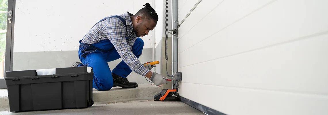Repair Garage Door Not Closing But Light Flashing in Kanata, ON