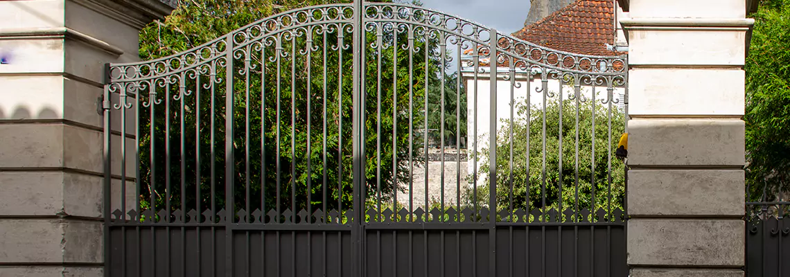 Wooden Swing Gate Repair in Kanata, ON